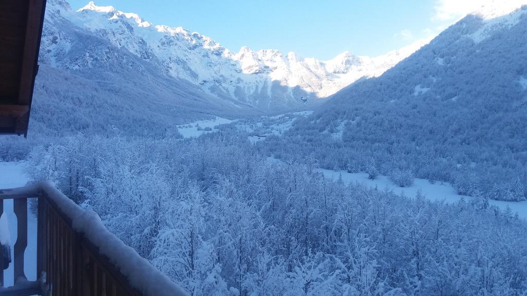 Hotel Margjeka Валбона Экстерьер фото